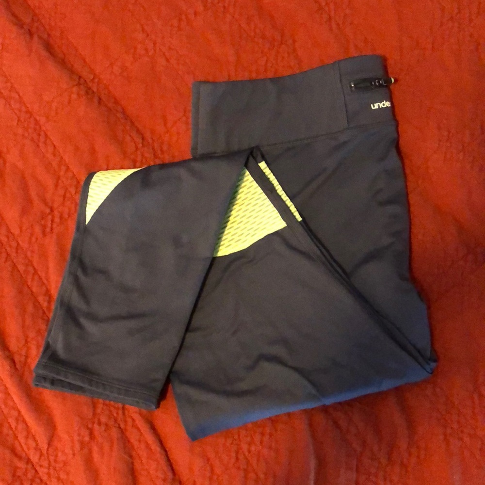 Under Armor leggings